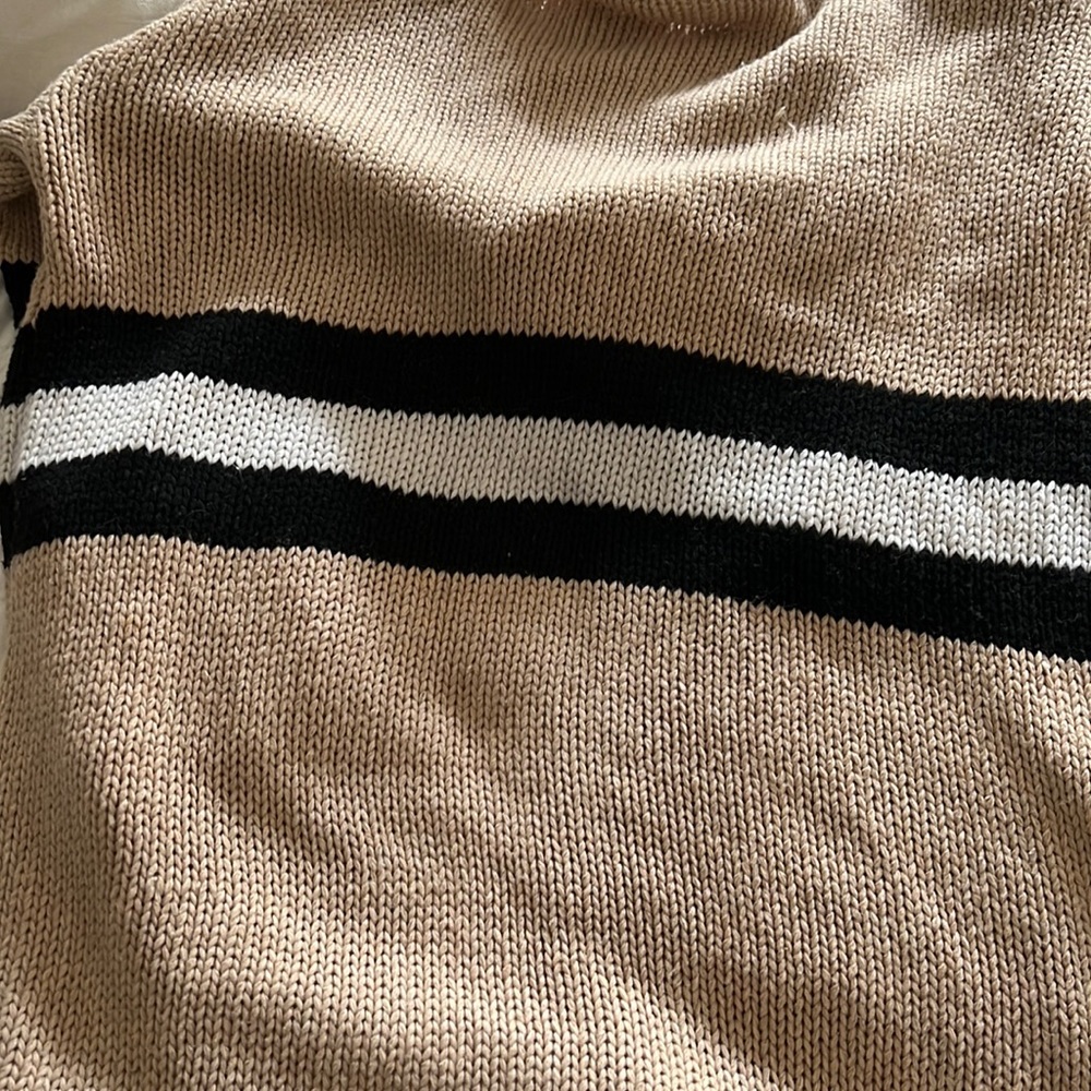 Cardigan - Picture 7 of 7